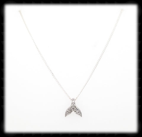 #N-MM0010- Cz Whale's Tail Necklace- Silver