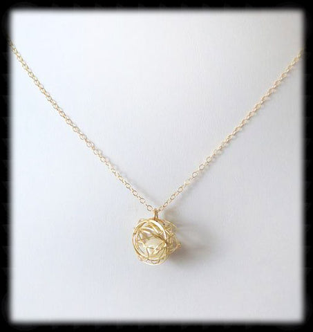#MM18N-Pearl in Nest Necklace- Gold