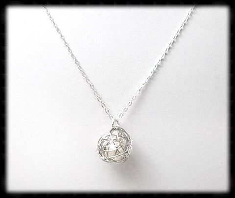 #MM513N- Pearl in Nest Necklace- Silver