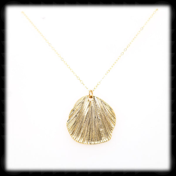 #MMS1GN- Textured Shell Necklace- Gold